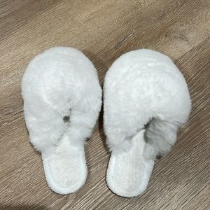 White fluffy slippers